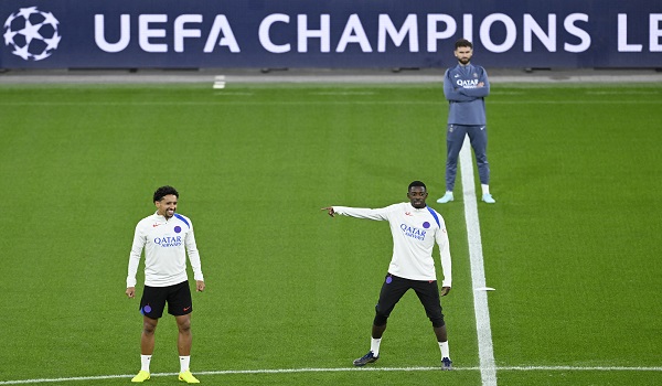 Marquinho dan Ousmane Dembele menjalani latihan bersama PSG / AFP